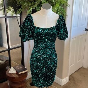 *BRAND NEW* Emerald Green Sequin Dress